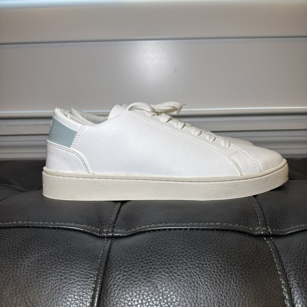 Thousand Fell Lace-up Women's Size 9 White/ Light Blue Sneakers New